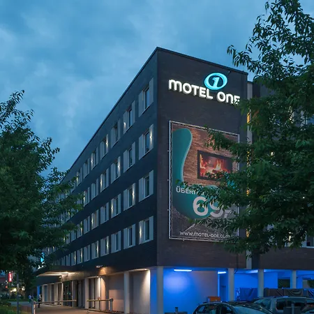 Motel One Hamburg-Airport