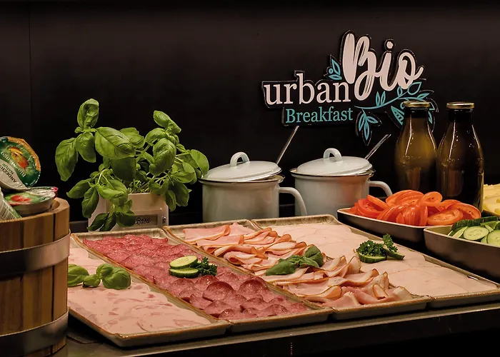One Hamburg-airport Hotel 3*