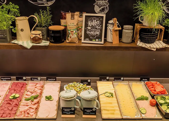 Hotel One Hamburg-airport 3*